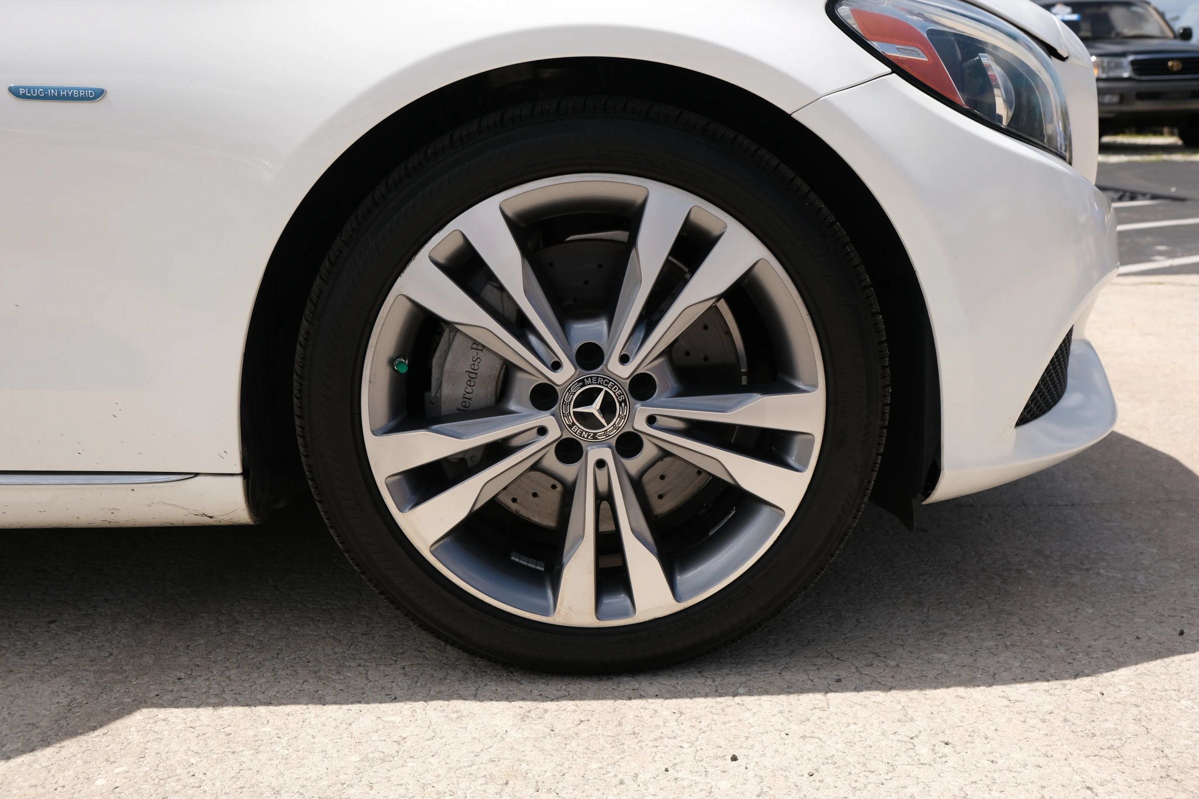 Used 2018 Mercedes-Benz C 350e Sedan image 21