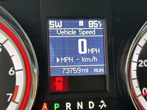 Used 2019 Dodge Grand Caravan SXT w/ Rear Park Assist Package FWD image 15