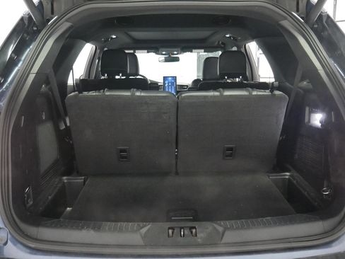 Used 2020 Ford Explorer ST w/ ST Street Pack image 27