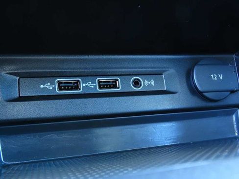 Used 2019 Volkswagen Tiguan SEL Premium image 30