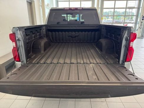 Used 2025 Chevrolet Silverado 1500 LTZ AWD/4WD image 42