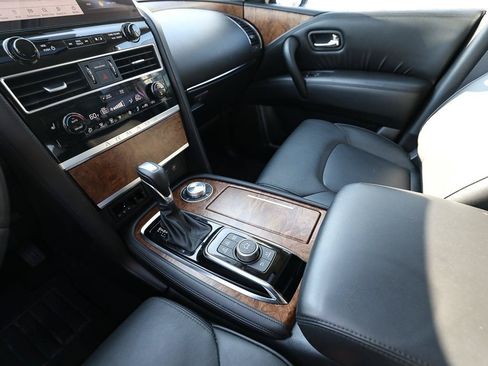 Used 2023 Nissan Armada SL w/ Captain's Chairs Package AWD/4WD image 21
