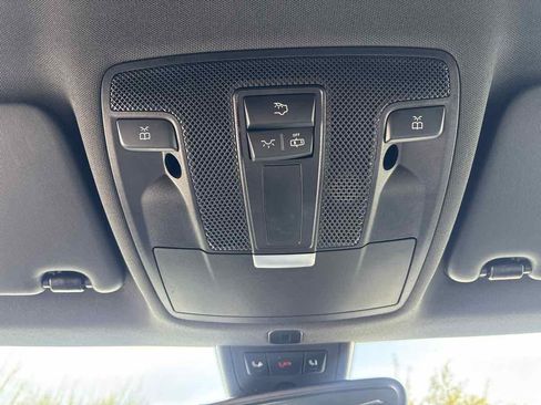 Used 2019 Mercedes-Benz CLA 250 image 30