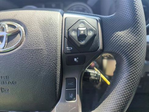 Certified 2022 Toyota Tacoma SR5 RWD image 15