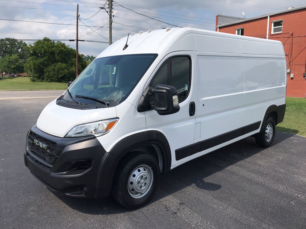 Used 2023 RAM ProMaster 2500 FWD image 12