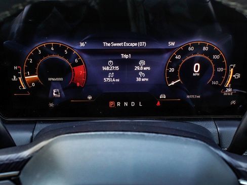 Used 2025 Ford Mustang Premium image 14