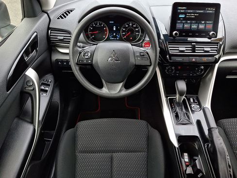 Used 2024 Mitsubishi Eclipse Cross Ralliart AWD/4WD image 12