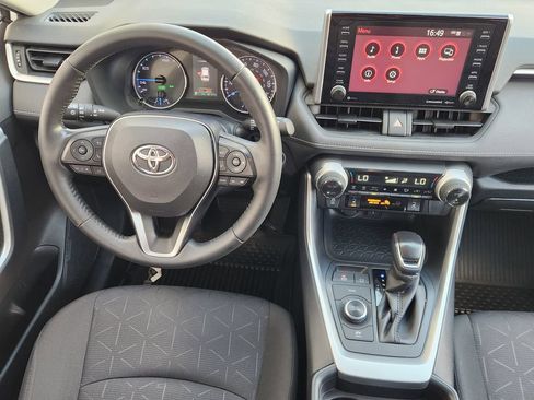 Used 2020 Toyota RAV4 XLE w/ Convenience Package AWD/4WD image 27