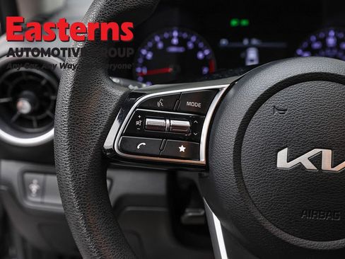 Used 2024 Kia Forte LXS FWD image 10