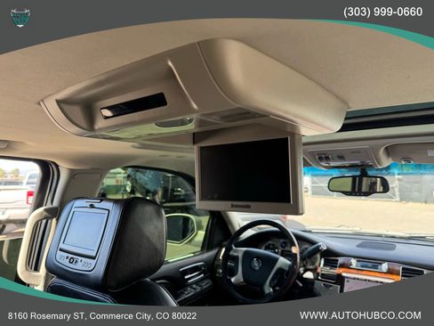 Used 2013 Cadillac Escalade Platinum AWD/4WD image 15