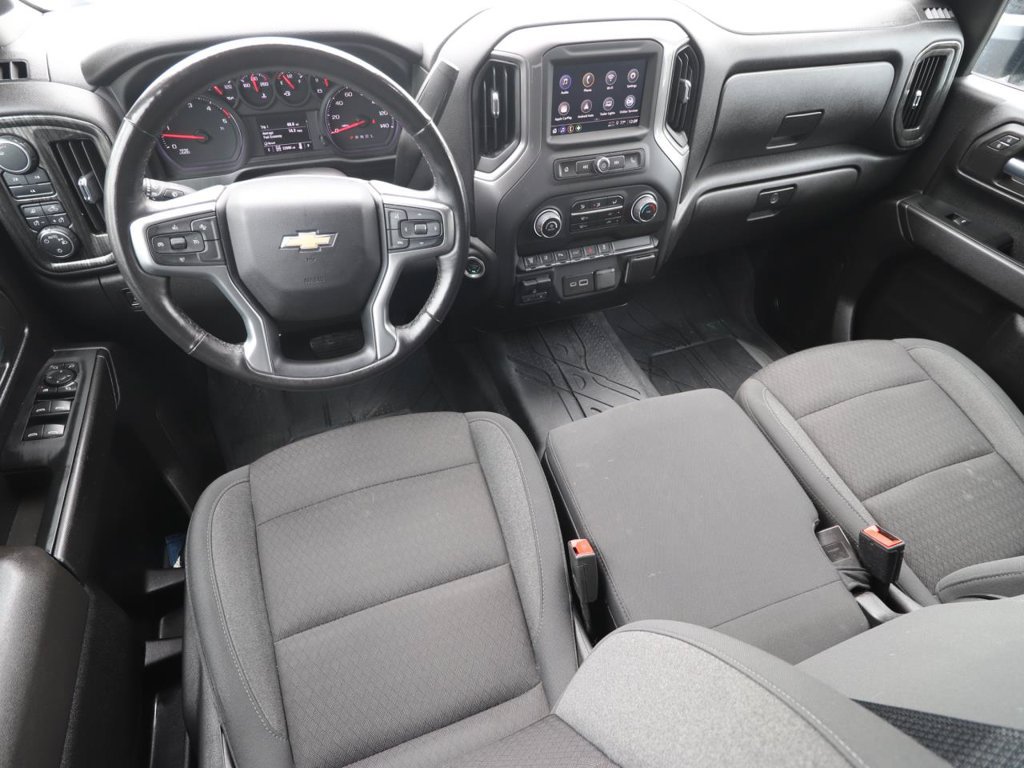 Used 2024 Chevrolet Silverado 2500 Custom w/ Custom Value Package AWD/4WD image 6