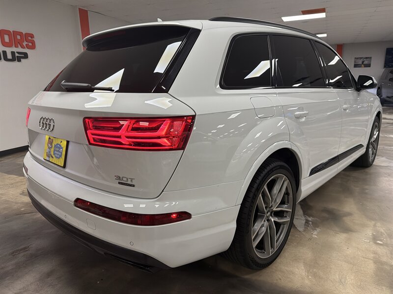 Used 2018 Audi Q7 3.0T Prestige w/ Prestige Package AWD/4WD image 15