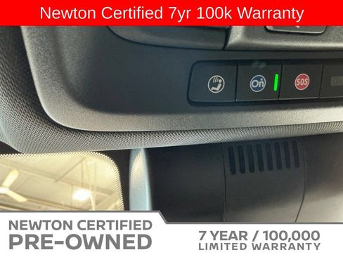 Used 2024 GMC Sierra 1500 AT4 w/ Technology Package AWD/4WD image 44