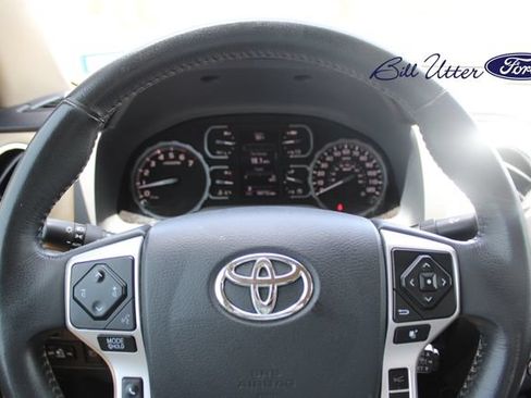 Used 2019 Toyota Tundra Limited AWD/4WD image 23