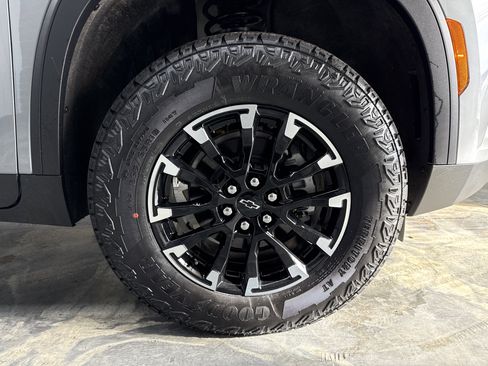 Used 2026 Chevrolet Traverse Z71 w/ LPO, Floor Liner Package image 31