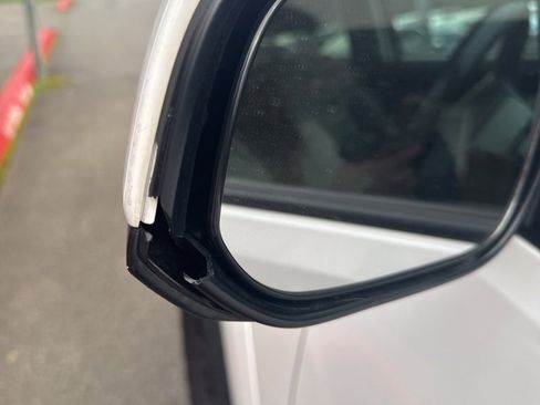 Used 2022 Toyota Tacoma SR5 image 8