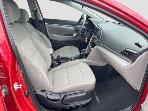 Used 2020 Hyundai Elantra SEL FWD image 26
