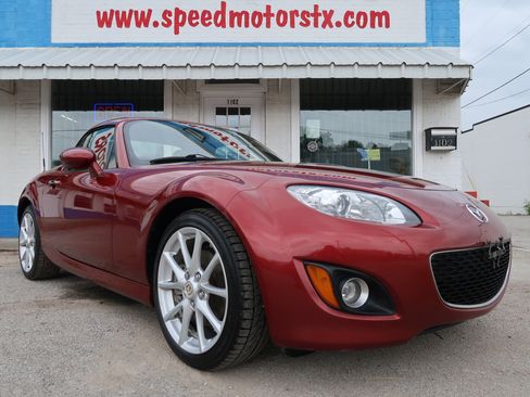 Used 2010 MAZDA MX-5 Miata Grand Touring w/ Premium Pkg RWD image 6