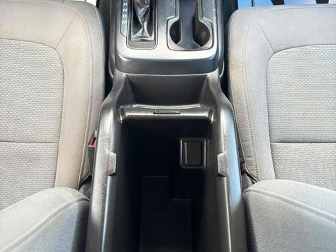 Used 2016 Chevrolet Colorado W/T RWD image 20