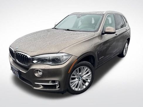 Used 2017 BMW X5 xDrive40e AWD/4WD image 3