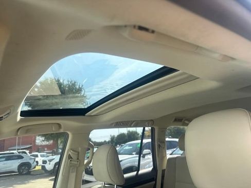 Used 2019 Lexus GX 460 Premium w/ Premium Package AWD/4WD image 10