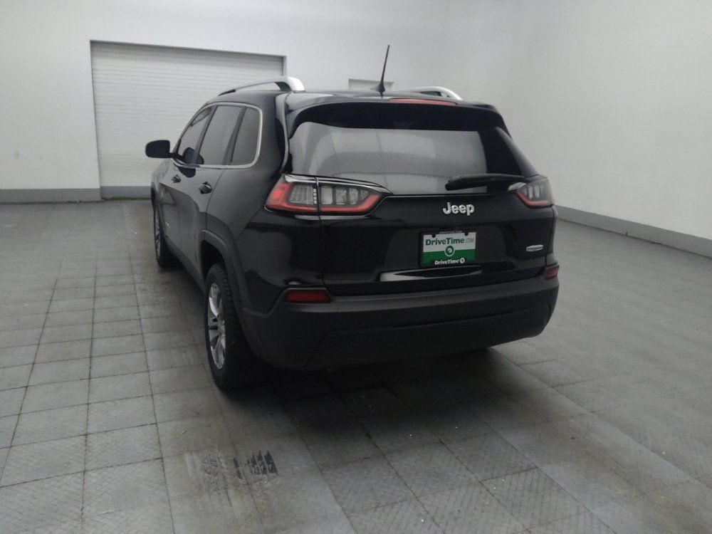 Used 2019 Jeep Cherokee Latitude Plus w/ Comfort/Convenience Group FWD image 5