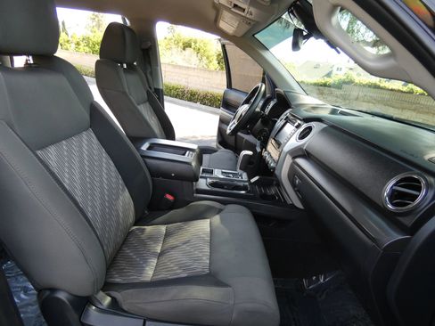 Used 2018 Toyota Tundra SR5 w/ TRD Off Road Package image 29