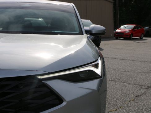 Used 2025 Acura ADX FWD image 13
