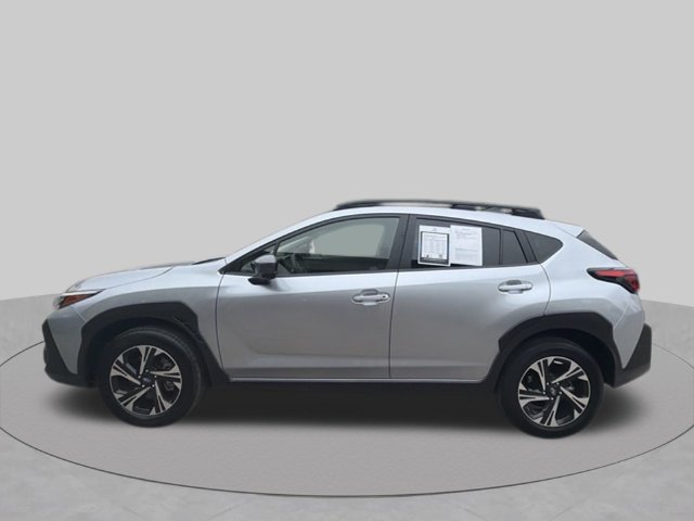 Used 2024 Subaru Crosstrek 2.0i Premium AWD/4WD image 2