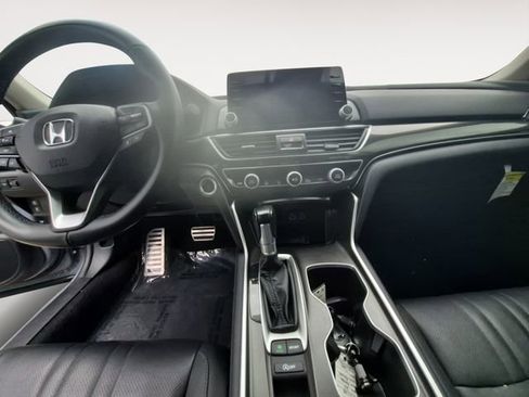 Used 2022 Honda Accord Sport Special Edition image 11