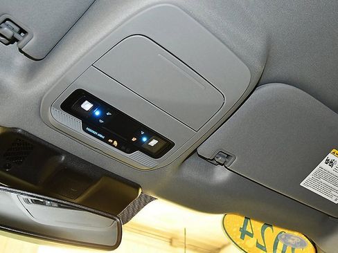 Used 2024 Ford F150 Lightning Flash image 30