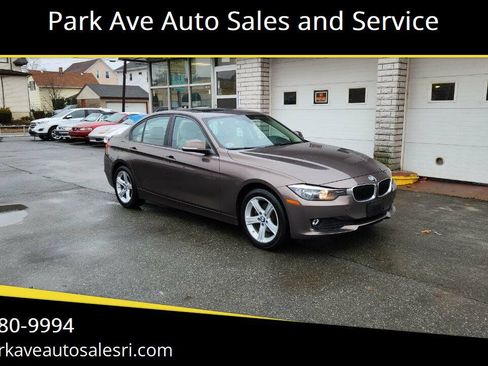 Used 2015 BMW 320i xDrive Sedan AWD/4WD image 1