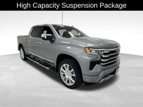 Used 2024 Chevrolet Silverado 1500 High Country w/ High Country Premium Package image 8