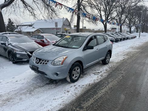 Used 2013 Nissan Rogue S image 1