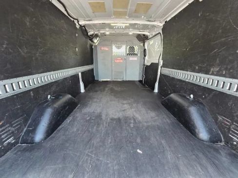 Used 2021 Ford Transit 250 Low Roof RWD image 10
