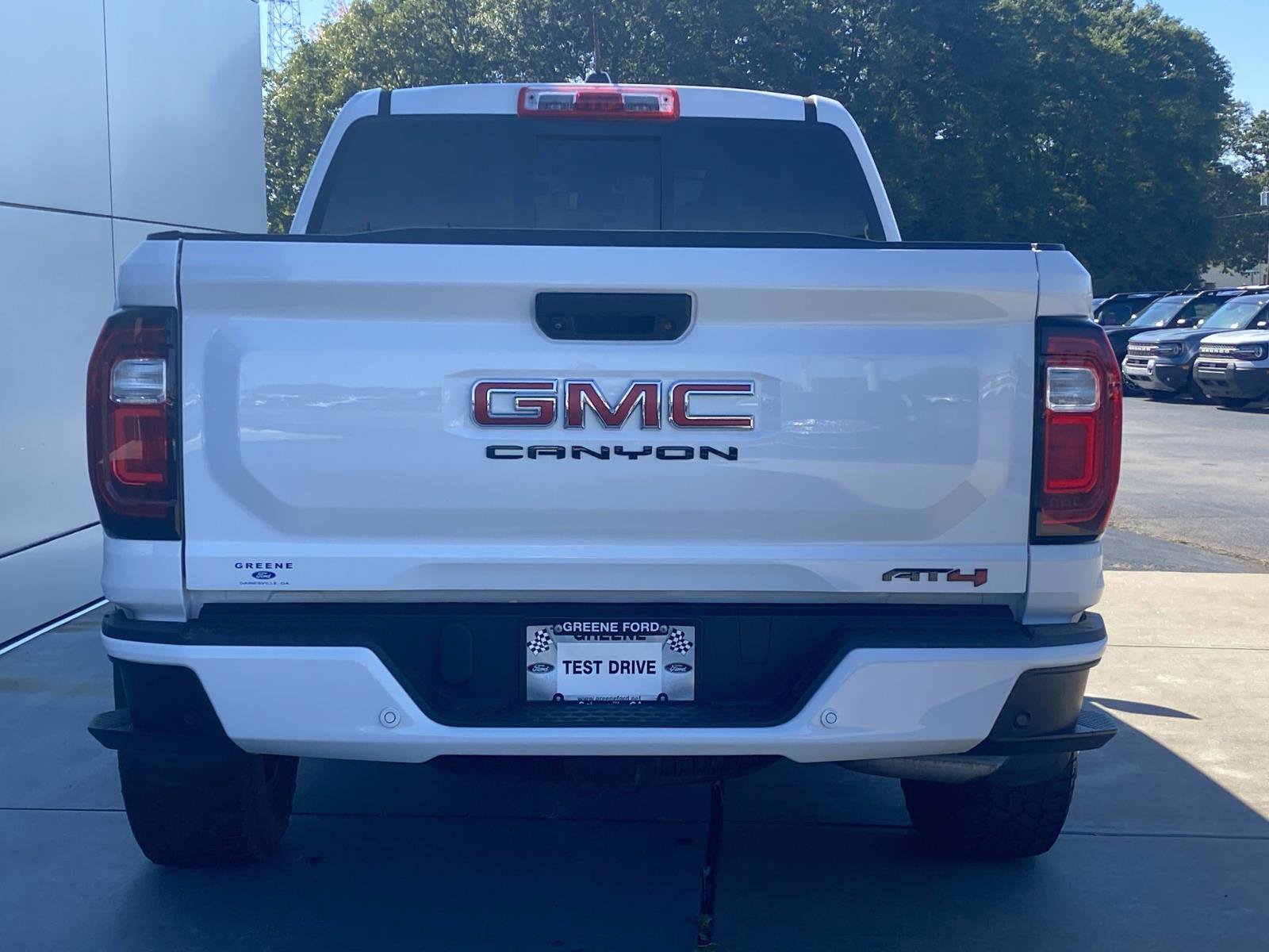 Used 2024 GMC Canyon AT4 w/ Canyon Safety Plus Package AWD/4WD image 5