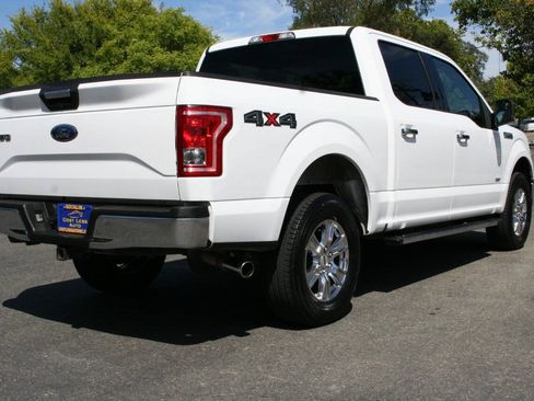 Used 2015 Ford F150 XLT w/ Equipment Group 301A Mid AWD/4WD image 5