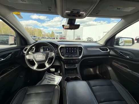 Used 2020 GMC Acadia Denali w/ Technology Package AWD/4WD image 21