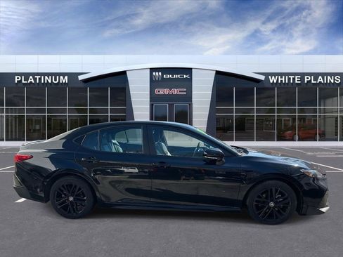 Used 2025 Toyota Camry XSE image 2