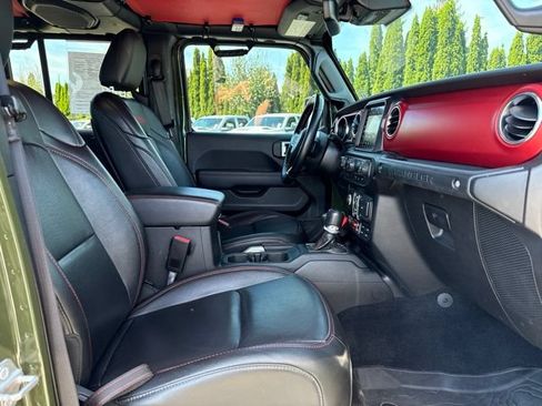 Used 2021 Jeep Wrangler Unlimited Rubicon w/ Uconnect 4C Nav & Sound Group AWD/4WD image 10