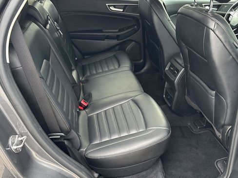 Used 2024 Ford Edge SEL AWD/4WD image 14