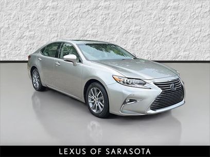 Used 2017 Lexus ES 300h