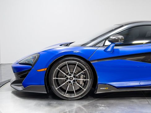 Used 2019 McLaren 600LT RWD image 30