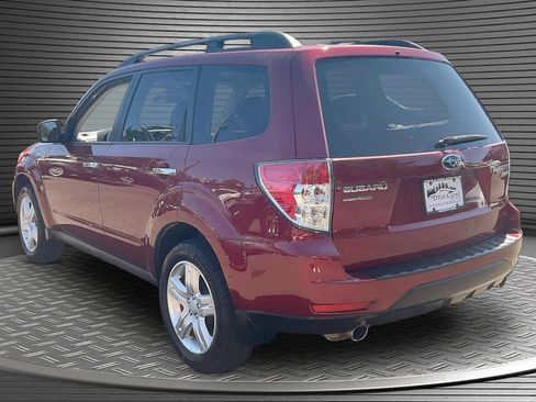 Used 2010 Subaru Forester 2.5X Limited AWD/4WD image 4