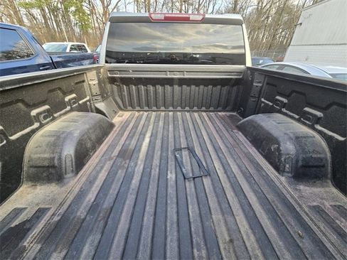 Used 2023 Chevrolet Silverado 1500 LT Trail Boss image 7