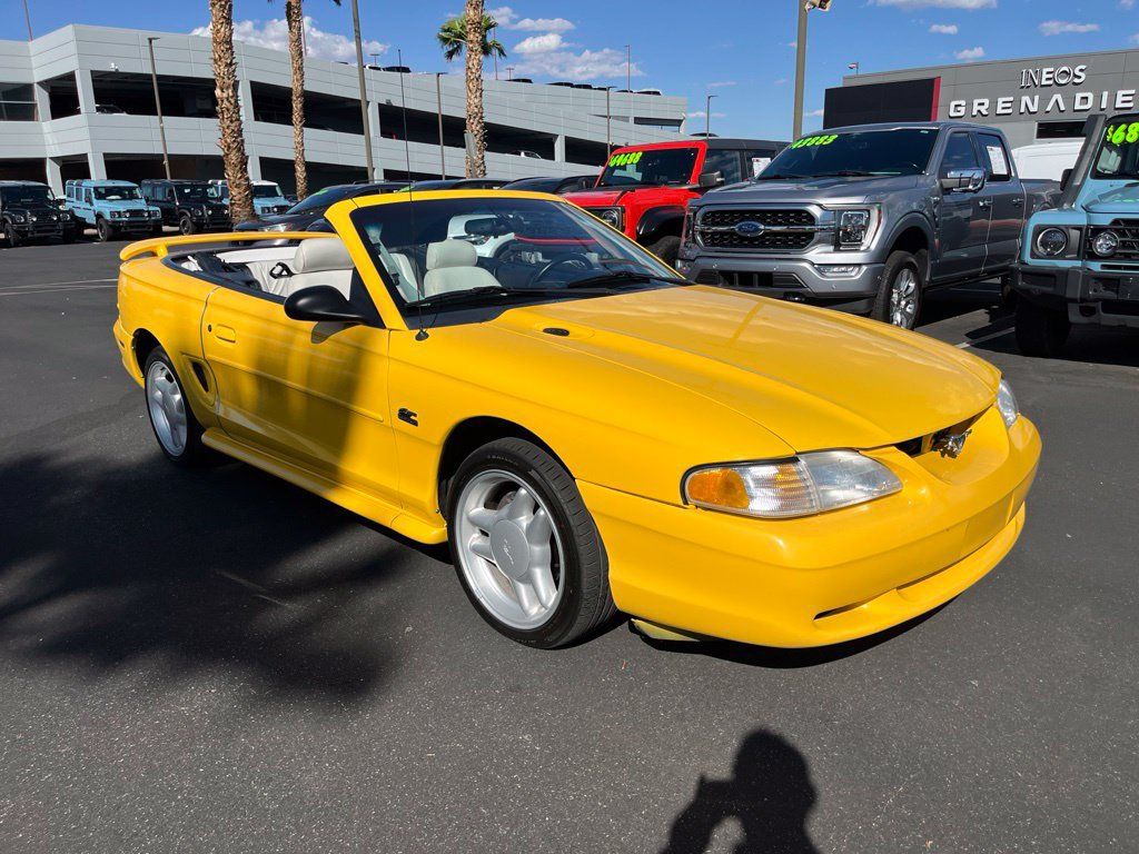 Used 1994 Ford Mustang GT RWD image 25