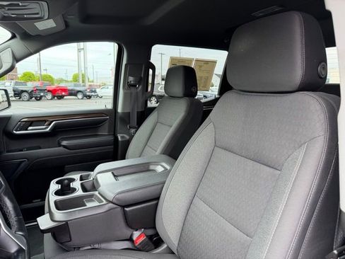 Used 2023 Chevrolet Silverado 1500 LT AWD/4WD image 20