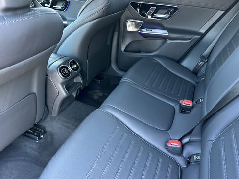 New 2026 Mercedes-Benz GLC 300 4MATIC image 11