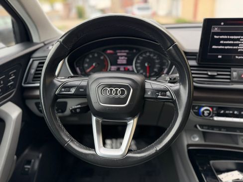 Used 2022 Audi Q5 2.0T Premium AWD/4WD image 34
