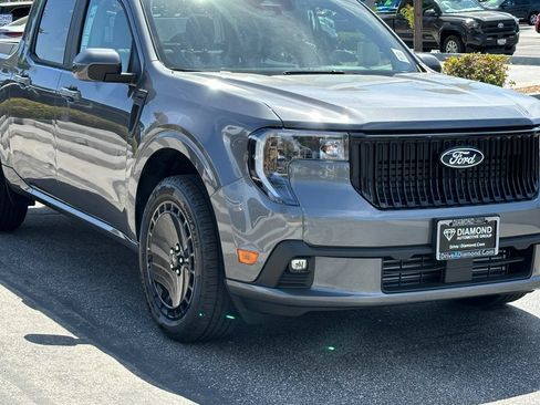 New 2026 Ford Maverick Lobo AWD/4WD image 10